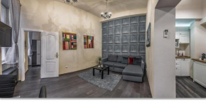 Opera Boutique Apartment